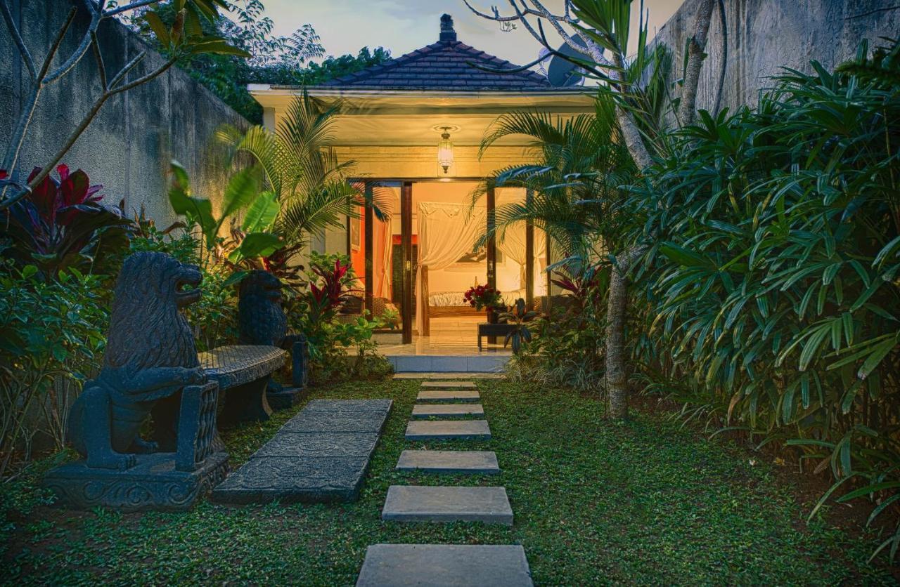 Garden Villas Seminyak Exterior foto